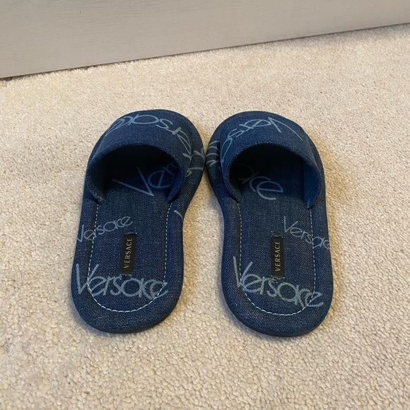 SOLD **BRAND NEW VERSACE SANDALS** - Picture 3 of 8